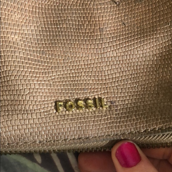 Fossil crossbody metallic - Picture 2 of 4